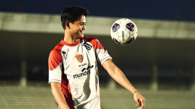Striker Langganan STY Tak Dipanggil Patrick Kluiver Berakhir Main Tarkam