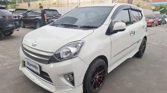 Ilustrasi Toyota Agya [OLX]