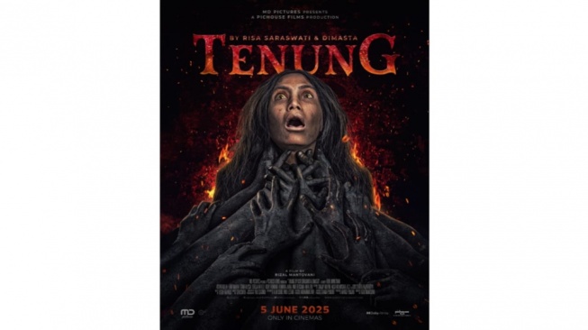 Review Film Tenung: Drama Keluarga dan Teror Gaib yang Melelahkan?