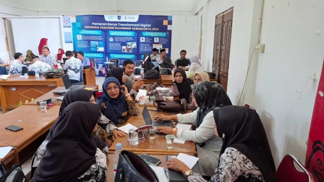 Merawat Bahasa Minangkabau, Balai Bahasa Sumbar Genjot Kompetensi Guru Utama di 18 Daerah!