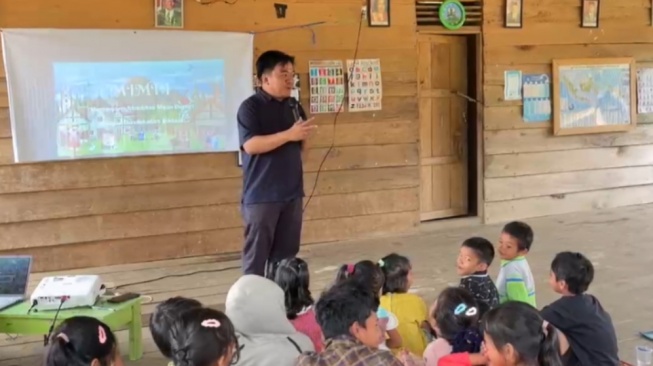 MIMPI di Belantara Jambi: Mahasiswa Ubah Harapan Masyarakat Suku Anak Dalam