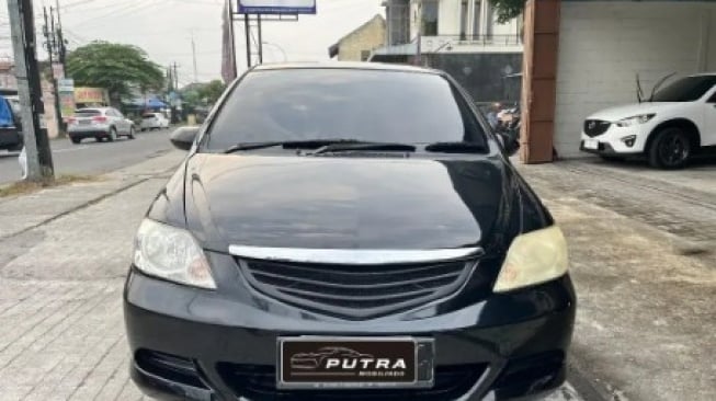 Honda City (2006)