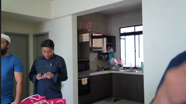 Apartemen Usatz Zakir Naik di Malaysia [YouTube/dr. Richard Lee, MARS]