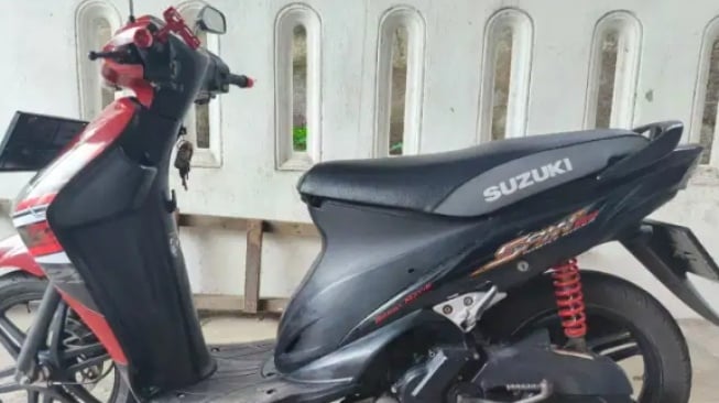 Suzuki Spin. [OLX.com]