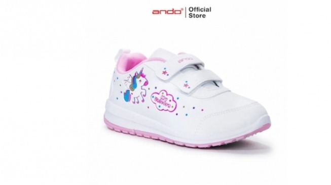 Sepatu anak Ando. [Dok Shopee]