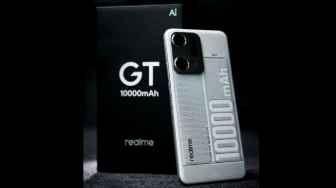 Realme Kenalkan GT 10000 mAh, HP Rasa Power Bank yang Tetap Nyaman dalam Genggaman