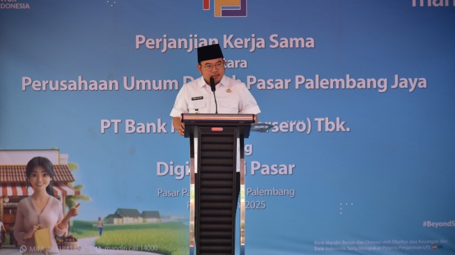 peresmian kartu identitas pedagang pasar Palembang