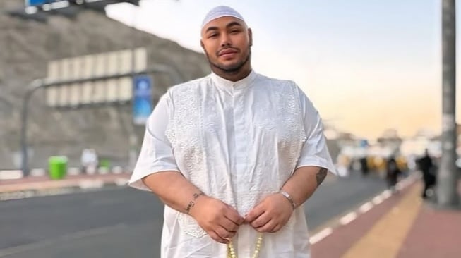 Ivan Gunawan Mau Pergi Haji Tiap Tahun, Bagaimana Hukumnya?