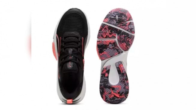 Sepatu fitness untuk wanita. (zalora.co.id)