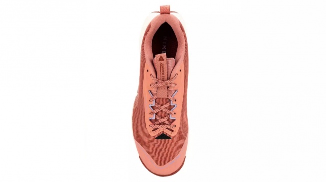 Sepatu fitness untuk wanita. (zalora.co.id)