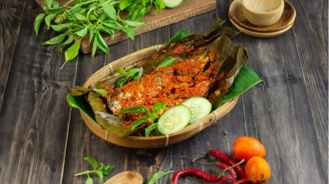 Dapur Kosan Tanpa Pepes Ikan: Cerita Rasa dan Rumah yang Tertinggal