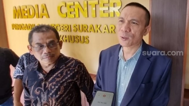 Rismon Sianipar Muncul di Sidang Ijazah Palsu Jokowi, Ternyata Diundang Sosok Ini