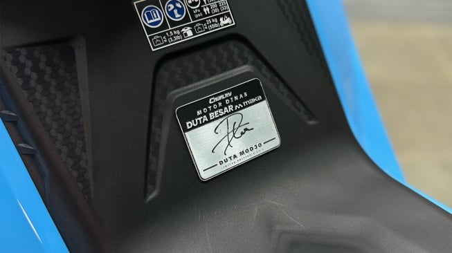 Motor Dinas Duta Besar MAKA, hasil kolaborasi unik antara MAKA Motors, Duta Modjo (Duta S07) sebagai Duta Besar MAKA, dan bengkel modifikasi ternama Katros Garage. (Foto: MAKA Motors)