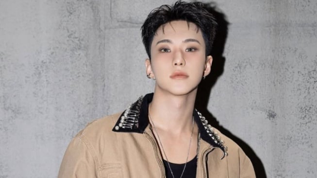 4 Inspirasi Daily Outfit ala Hoshi SEVENTEEN yang Kekinian Abis!