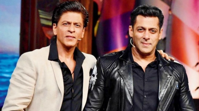 Pesawat Air India Jatuh, Shah Rukh Khan dan 7 Seleb Bollywood Ini Ungkap Dukacita