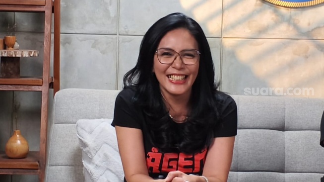 Rieke Diah Pitaloka ditemui dalam acara promosi film +62 di kawasan Kemang, Jakarta Selatan, Jumat, 13 Juni 2025. [Adiyoga Priyambodo/Suara.com]