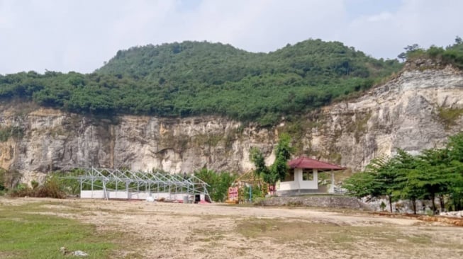 Goa Lalay, Pesona Area Tambang yang Disulap Jadi Tempat Wisata Kekinian