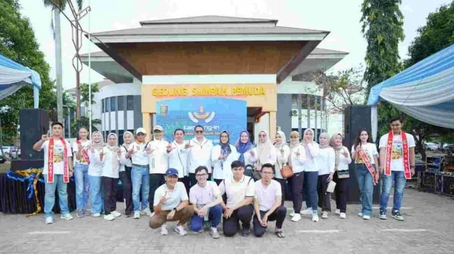 Aplikasi Lampung-in adalah wujud nyata kolaborasi antara Jakarta dan Lampung dalam pengembangan aplikasi Lampung-in, yang merupakan hasil adaptasi dari pengalaman Jakarta melalui platform JAKI (Dok: Pemprov DKI)