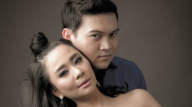 Profil Indra Adhitya, Suami Chikita Meidy yang Terlibat Judi Online