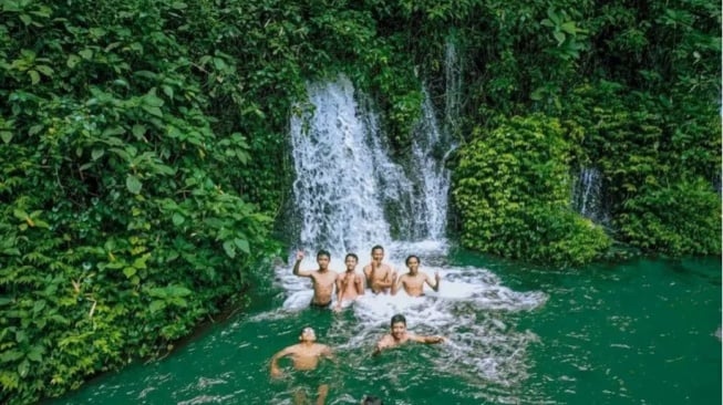 Air Terjun Sumber Pitu Tumpang: Surga Tersembunyi di Malang Timur