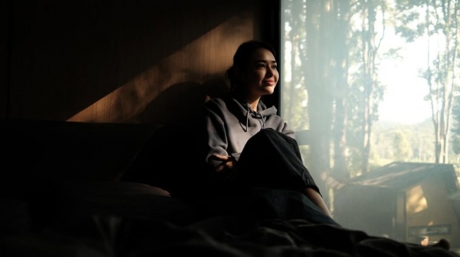 Amanda Manopo tampil seksi liburan di Pantai (Instagram)