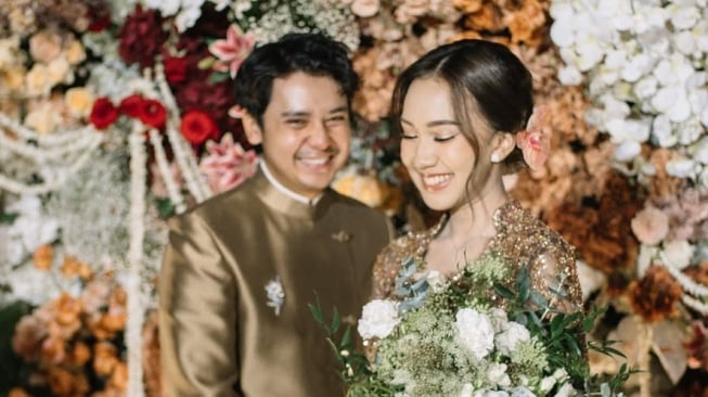 Arbani Yazis resmi melamar Raissa Ramadhani (Instagram)