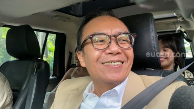 Ari Lasso Beberkan Suasana Akad Nikah Al Ghazali dan Alyssa Daguise: Khidmat, Dhani Sampai Manangis