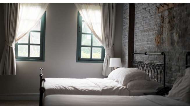 Desain Kamar Tidur 3x3 dengan lemari (freepik)