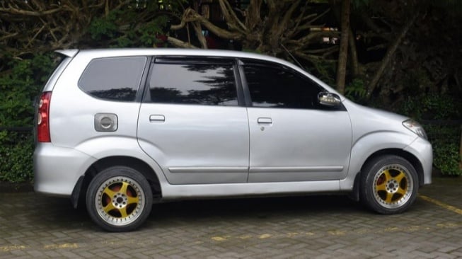 5 Rekomendasi Mobil Bekas 3 Baris Rp70 Jutaan: Irit, Nyaman dan Tangguh!
