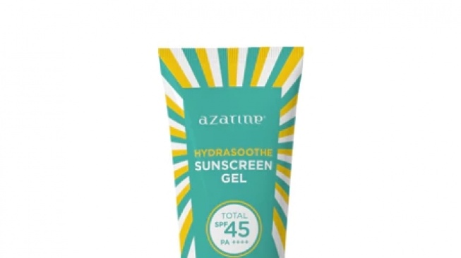Azarine Hydrasoothe Sunscreen Gel SPF45 PA++++ (Shopee)