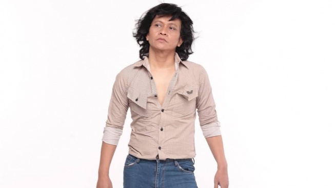 Lagu karya Wawan Teamlo berjudul "Negeri Konoha" tengah viral di media sosial. [Instagram]