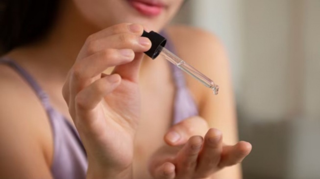 5 Serum Retinol Murah untuk Pemula: Rahasia Kulit Cerah dan Bebas Jerawat