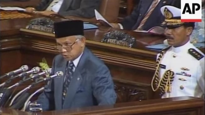 Pidato presiden ke-3 Habibie soal peristiwa 98 kembali viral di media sosial (YouTube)