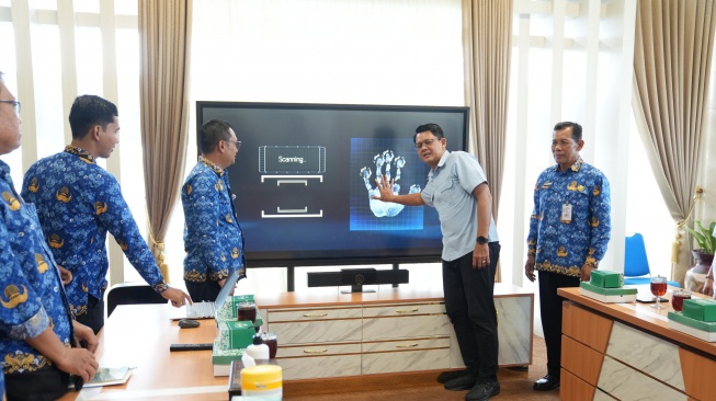 Pemkab Sleman luncuran inovasi Sistem Informasi Ngudi Aspirasi Masyarakat (SINAR), Selasa (17/6/2025). (dok.Istimewa)