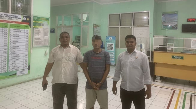 Pelaku Mutilasi yang Goreng dan Makan Daging Manusia di Pesisir Selatan Dibawa ke Rumah Sakit Jiwa!