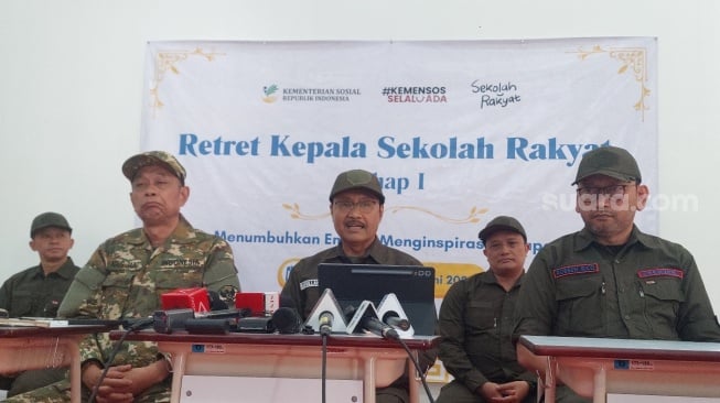 Kemensos Gelar Retreat Untuk 53 Kepala Sekolah Rakyat, Permintaan Prabowo?