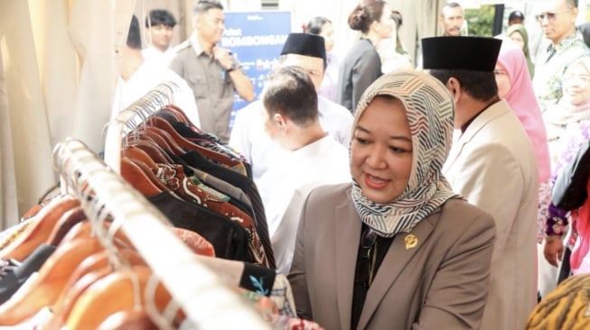 Bazar Murah DPRD Provinsi DKI Sambut HUT ke-498 Kota Jakarta