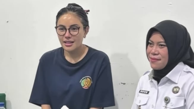 Belajar Bikin Jamu di Penjara, Nikita Mirzani Siap Rintis Bisnis Baru Usai Keluar Lapas