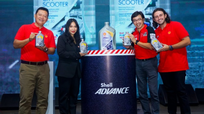 Shell Indonesia meluncurkan Shell Advance City Scooter, pelumas yang diformulasikan khusus untuk mesin sepeda motor matik. (Foto: Shell)