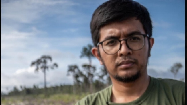 Juru Kampanye Hutan Greenpeace Indonesia, Iqbal Damanik. (tangkapan layar/X)