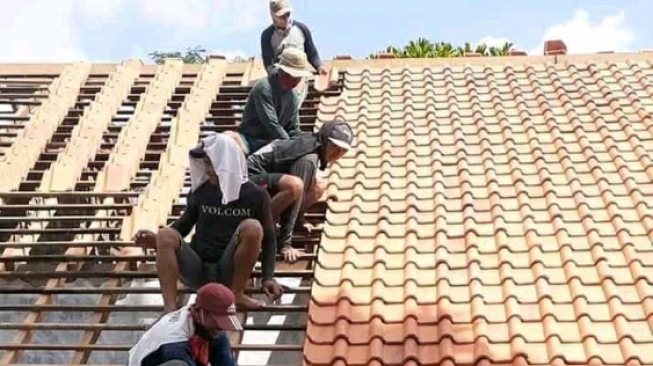 8 Rekomendasi Merek Genteng Tahan Lama, Kualitas Awet dan Harga Terjangkau