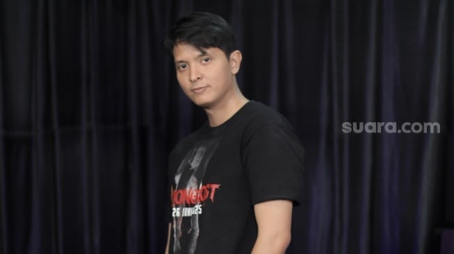 Pemain film Lorong Kost, Gibran Marten saat datang ke kantor Suara.com kawasan Kuningan, Jakarta Selatan pada Selasa, 17 Juni 205 [Suara.com/Ramadhani Adi Nugroho]
