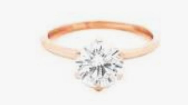 Cincin Solitaire Emas