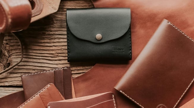 Ilustrasi dompet. (Pexels/Vlada Karpovich)