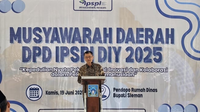 Dr. Sugiyanto, S.Sos., M.M, salah satu perintis IPSPI di acara pembukaan Musda DPD IPSPI DIY Gelar  2025.[Hikmawan/Yoursay]