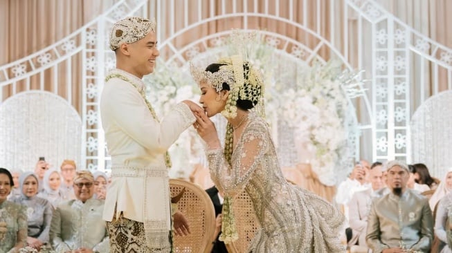 Fakta Biaya Ngunduh Mantu Al Ghazali dan Alyssa Daguise (Instagram)