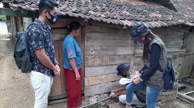Semen Gresik Bangun Infrastruktur Air Bersih, 457 KK di Rembang-Blora Nikmati Akses Langsung