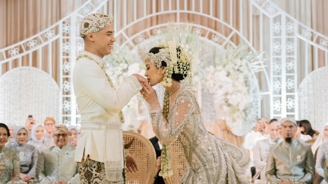 Fakta Biaya Ngunduh Mantu Al Ghazali dan Alyssa Daguise (Instagram)