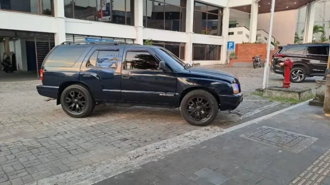 Chevrolet Blazer (2002). (OLX)