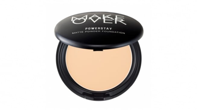 Make over powerstay matte powder foundation (Sociolla)